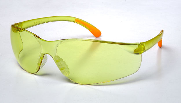 HANDI VERNEBRILLE STANDARD GULT GLASS RIPES. ANTIDUGG